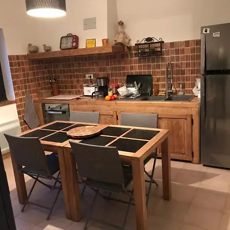 Maison Au Coeur Du Village * Casalabriva